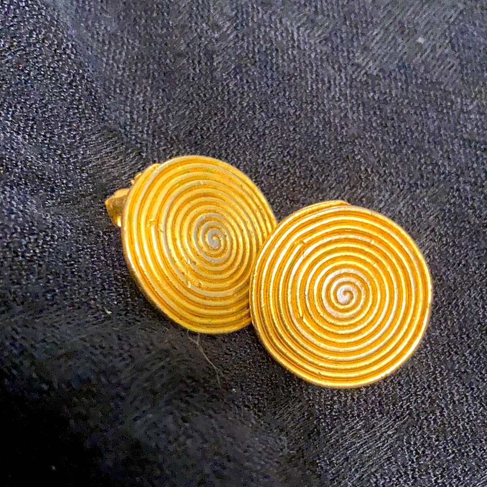 Clip earrings from Museum in Euope